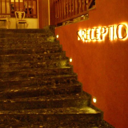Asteras Hotel Larissa Zewnętrze zdjęcie