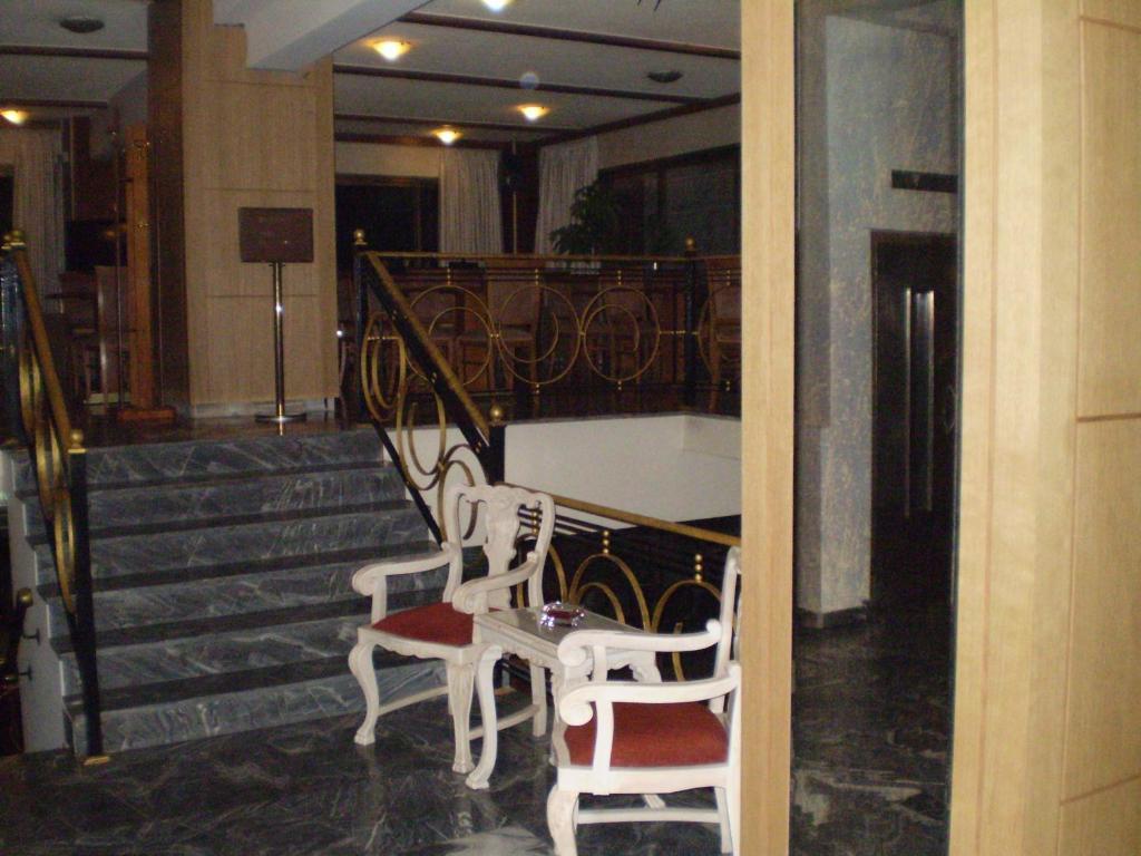 Asteras Hotel Larissa Zewnętrze zdjęcie