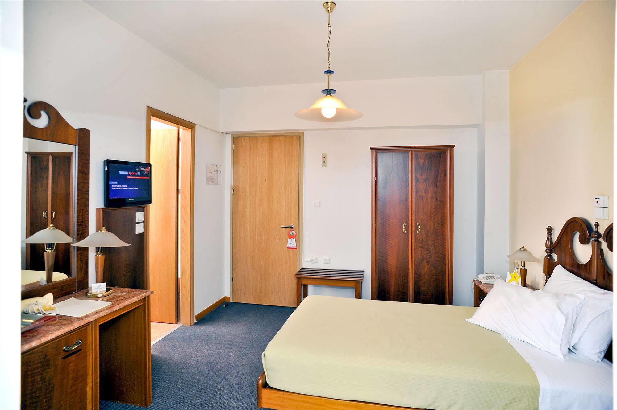 Asteras Hotel Larissa Zewnętrze zdjęcie